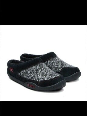 Kuru Draft Women's Slipper Clogs Slip-on Mule Size 6 Black Ruby